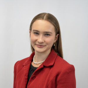 Headshot of Anna Hyslop